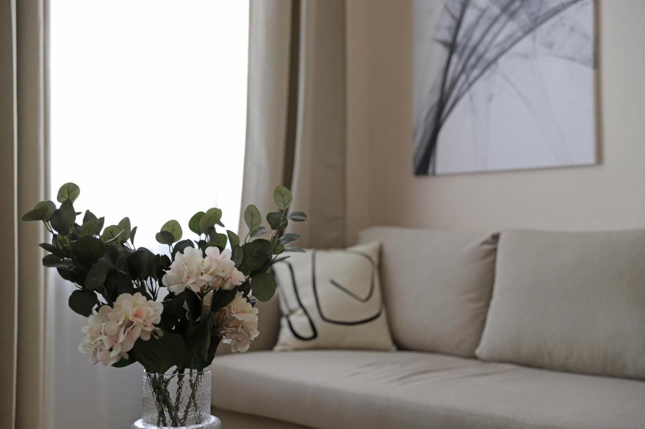 Spacious Apartment, 3 Min To U6 Metro Viena Exterior foto
