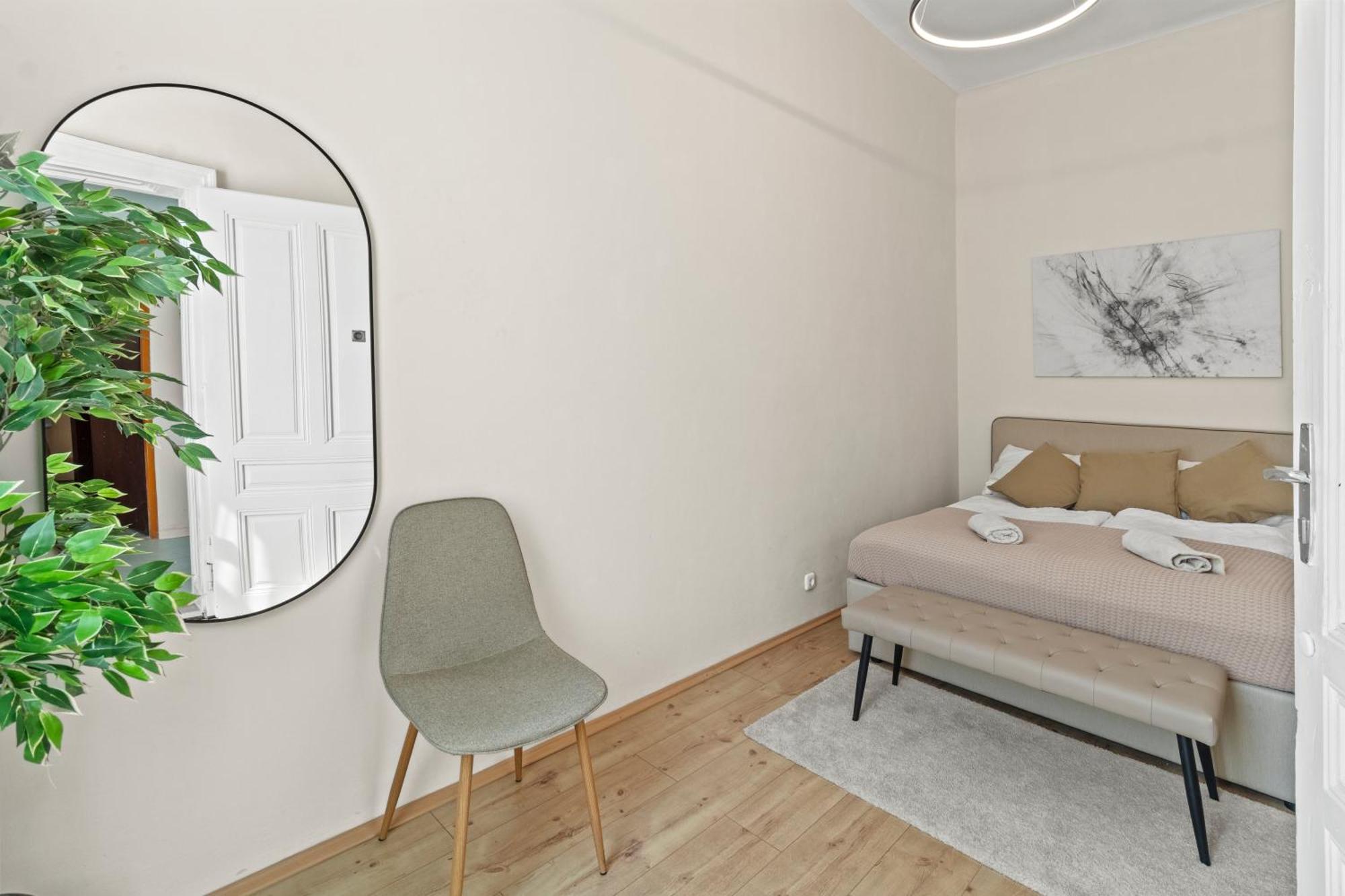 Spacious Apartment, 3 Min To U6 Metro Viena Exterior foto