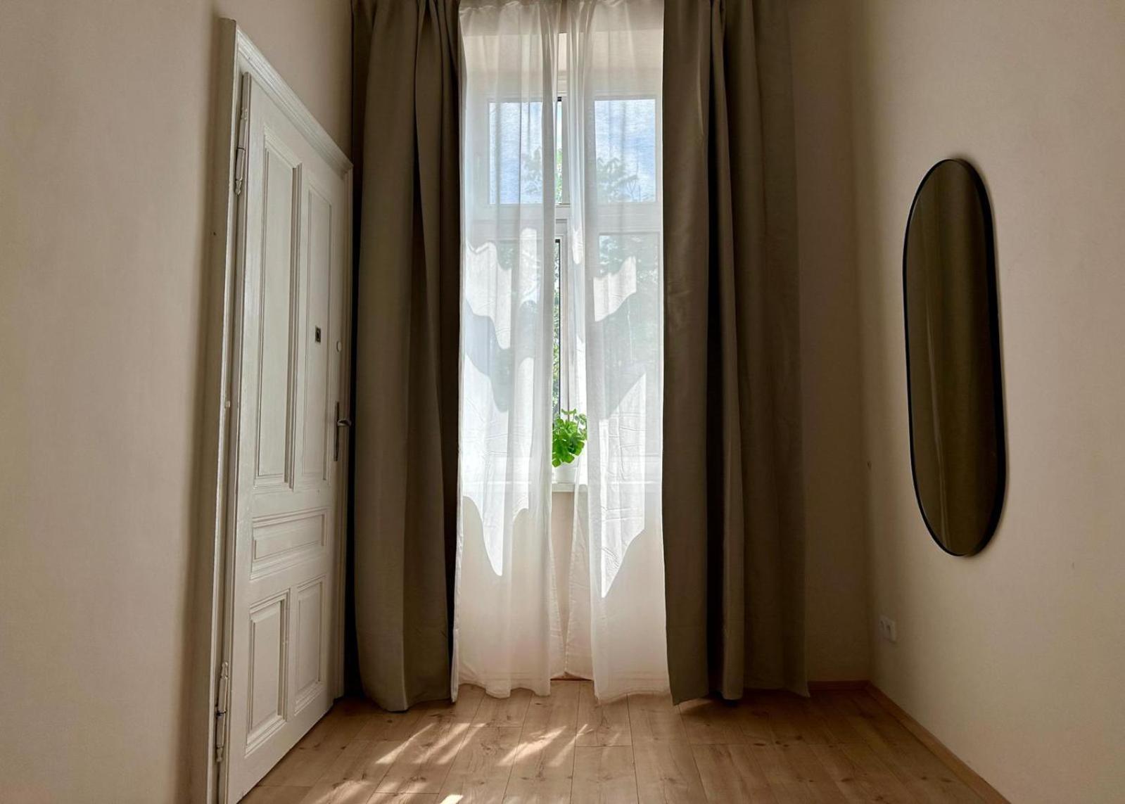 Spacious Apartment, 3 Min To U6 Metro Viena Exterior foto